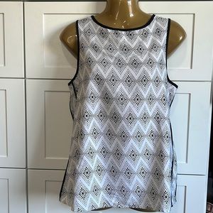 Black & White Banana Republic tank